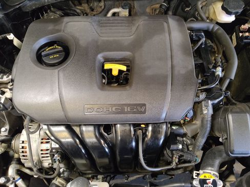 Used 2024 Kia Forte LXS w/ LXS Technology Package FWD image 30