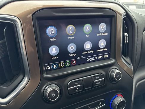 Used 2021 Chevrolet Silverado 1500 High Country w/ Technology Package AWD/4WD image 19