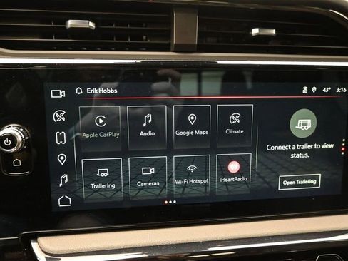 Used 2023 GMC Sierra 1500 AT4 w/ AT4 Preferred Package image 13