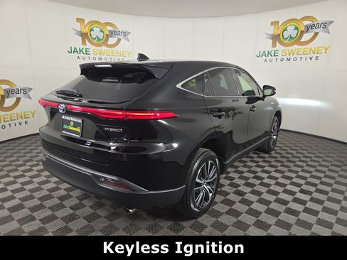 Used 2021 Toyota Venza LE w/ Carpet Mat Package (TMS) AWD/4WD image 10