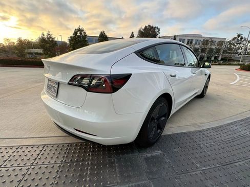 Used 2023 Tesla Model 3 Standard Range image 6