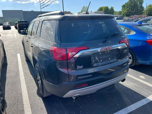 Used 2018 GMC Acadia SLT AWD/4WD image 3