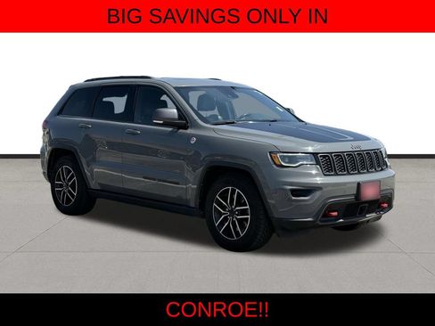 Used 2021 Jeep Grand Cherokee Trailhawk w/ Trailhawk Luxury Group AWD/4WD image 3
