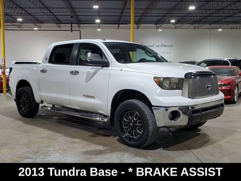 Used 2013 Toyota Tundra 2WD CrewMax w/ Tow Pkg image 3