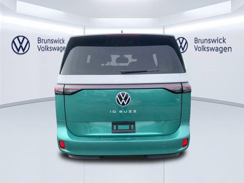 New 2025 Volkswagen ID. Buzz 1st Edition image 4