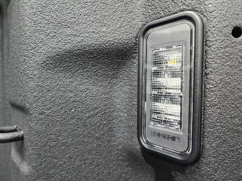 Used 2023 Chevrolet Silverado 2500 LT w/ Z71 Sport Edition image 27