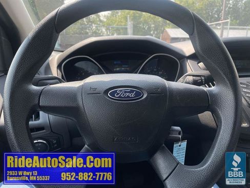 Used 2014 Ford Focus S FWD image 18