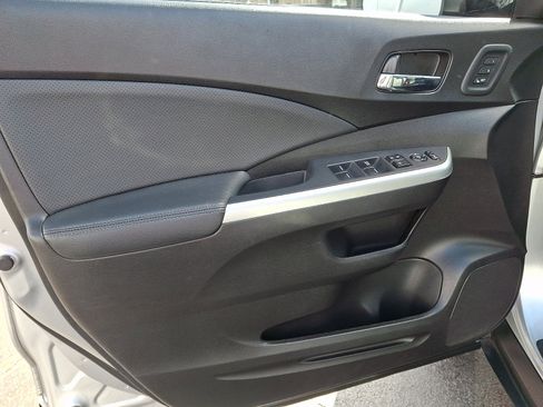 Used 2016 Honda CR-V Touring image 12