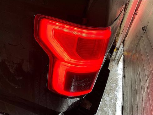 Used 2018 Ford F150 Limited AWD/4WD image 22