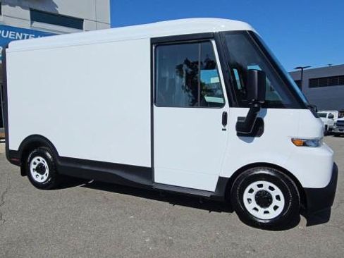 New 2025 Chevrolet Brightdrop 400 w/ Battery Pack, Max Range AWD/4WD image 2