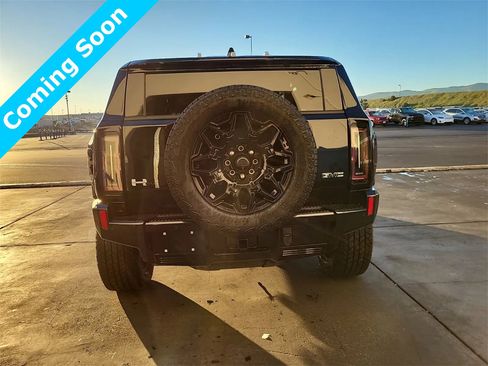 Used 2025 GMC Hummer EV 2X image 5