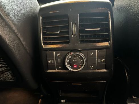 Used 2017 Mercedes-Benz GLS 450 4MATIC image 19