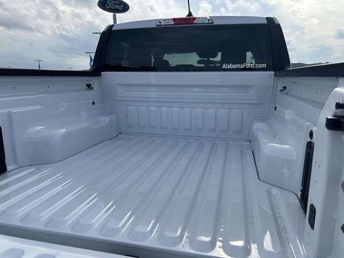 New 2026 Ford Maverick XL image 5