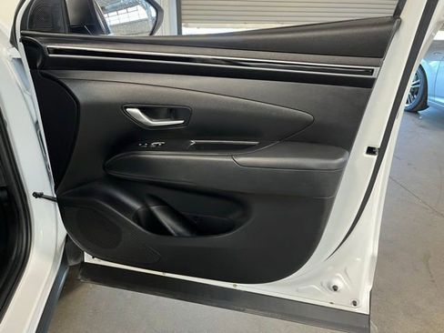 Used 2024 Hyundai Santa Cruz SEL FWD image 12