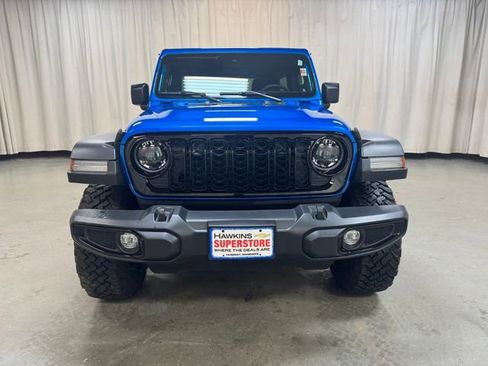 Used 2024 Jeep Wrangler Willys image 11