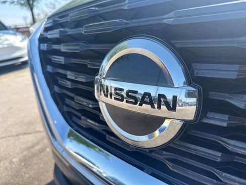 Used 2021 Nissan Rogue S FWD image 45