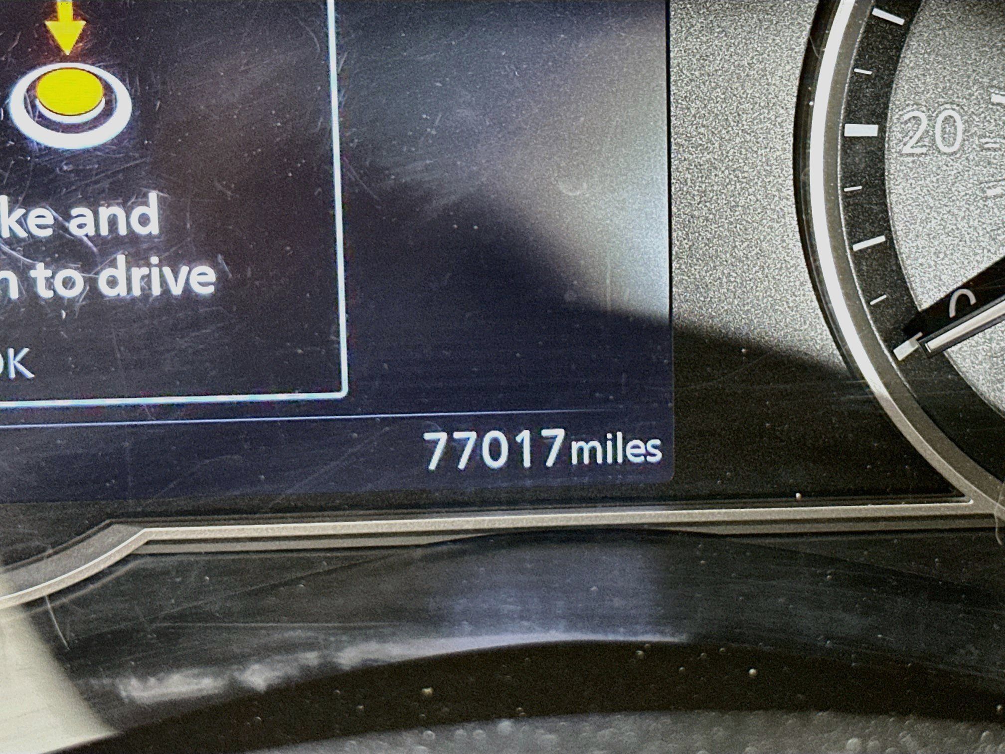 Used 2021 Nissan Versa SV FWD image 18