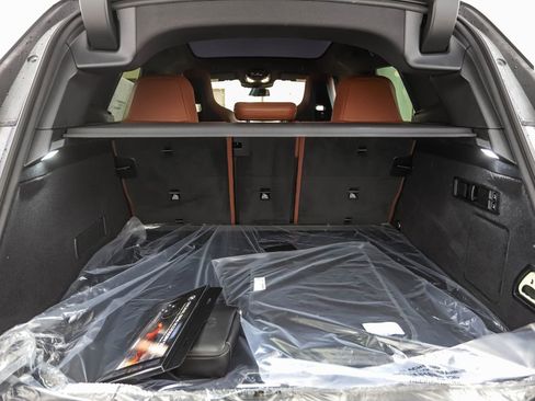 New 2026 BMW iX xDrive60 w/ M Sport Package AWD/4WD image 24