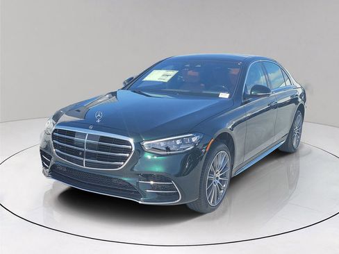New 2026 Mercedes-Benz S 580 4MATIC Sedan image 3
