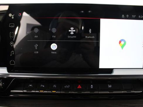 New 2026 GMC Sierra 1500 SLT w/ SLT Premium Plus Package image 6