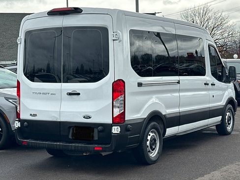 Used 2019 Ford Transit 350 XL image 4