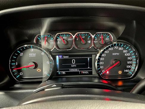 Used 2018 Chevrolet Silverado 1500 LT w/ All Star Edition image 14