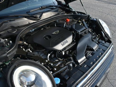 Used 2016 MINI Cooper Clubman FWD image 20