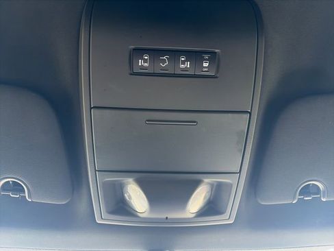 Used 2019 Dodge Grand Caravan SXT FWD image 50
