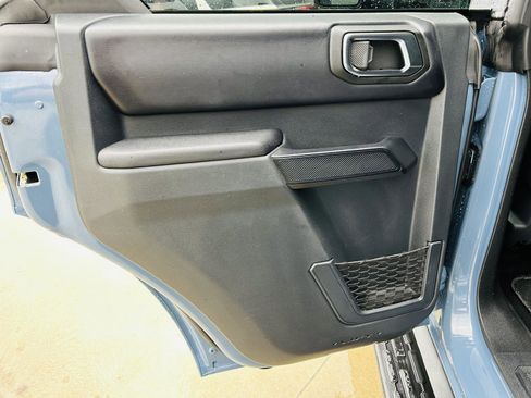 Used 2025 Ford Bronco Outer Banks AWD/4WD image 25