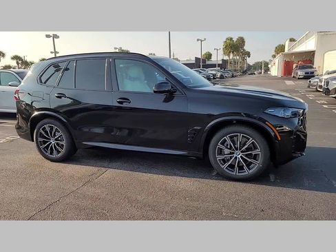 New 2026 BMW X5 xDrive50e w/ M Sport Package image 25