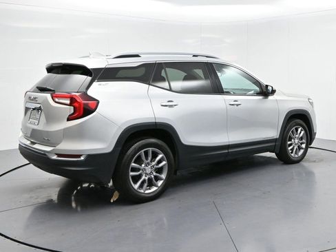 Used 2022 GMC Terrain SLT AWD/4WD image 7