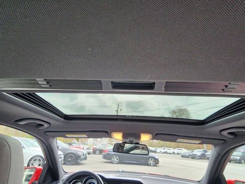 Used 2013 Mercedes-Benz C 300 4MATIC Sedan image 17