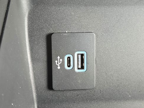 Used 2024 Ford F250 XLT w/ FX4 Off-Road Package image 25