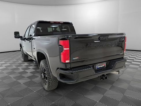Used 2025 Chevrolet Silverado 2500 LTZ w/ Trail Boss Package image 5