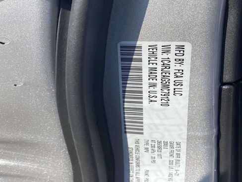 Used 2021 Jeep Grand Cherokee Laredo X RWD image 20