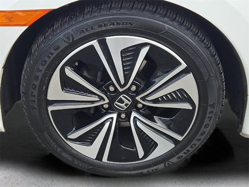 Used 2017 Honda Civic EX-L image 30