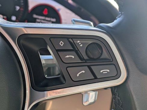 Used 2023 Porsche Cayenne image 22