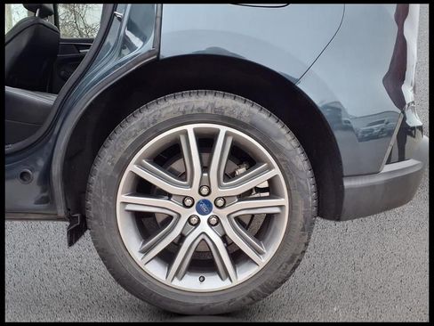 Used 2022 Ford Edge Titanium image 35