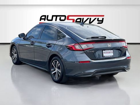 Used 2023 Honda Civic LX image 5