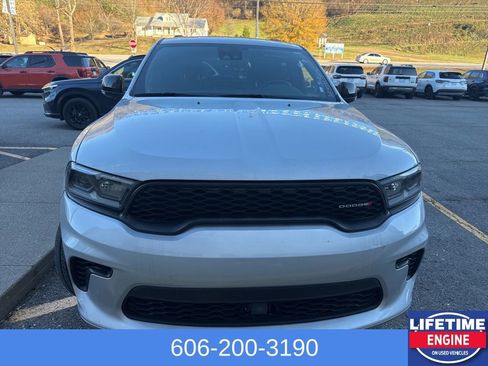 Used 2024 Dodge Durango GT image 2