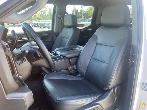Used 2024 GMC Sierra 1500 SLT AWD/4WD image 19