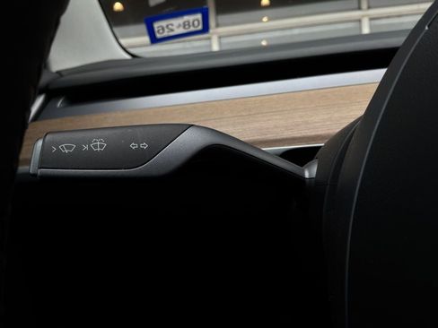 Used 2021 Tesla Model 3 Long Range image 36