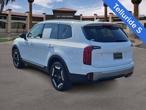 Used 2025 Kia Telluride S AWD/4WD image 6