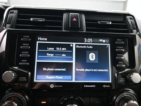 Used 2024 Toyota 4Runner TRD Off-Road image 17