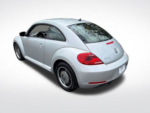 Used 2012 Volkswagen Beetle 2.5 FWD image 7