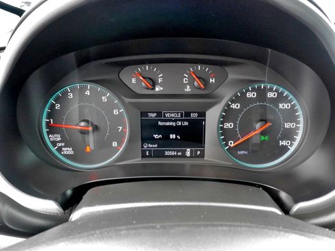 Used 2024 Chevrolet Malibu LT image 25