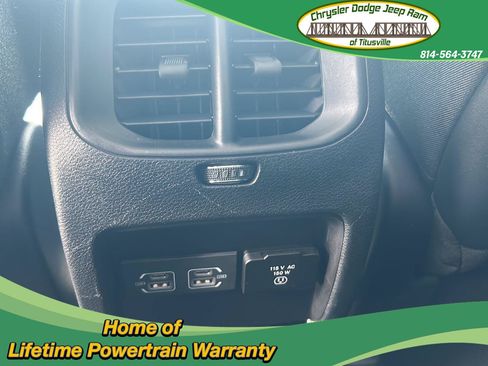 Used 2022 Jeep Cherokee Trailhawk AWD/4WD image 36