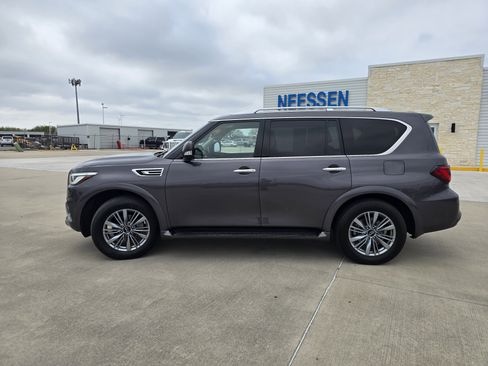Used 2024 INFINITI QX80 Luxe image 6