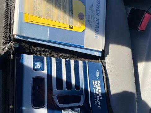 Used 2007 Ford F550 2WD Crew Cab Super Duty image 21