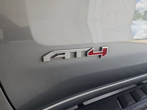 Certified 2023 GMC Sierra 1500 AT4 w/ AT4 Premium Package AWD/4WD image 32